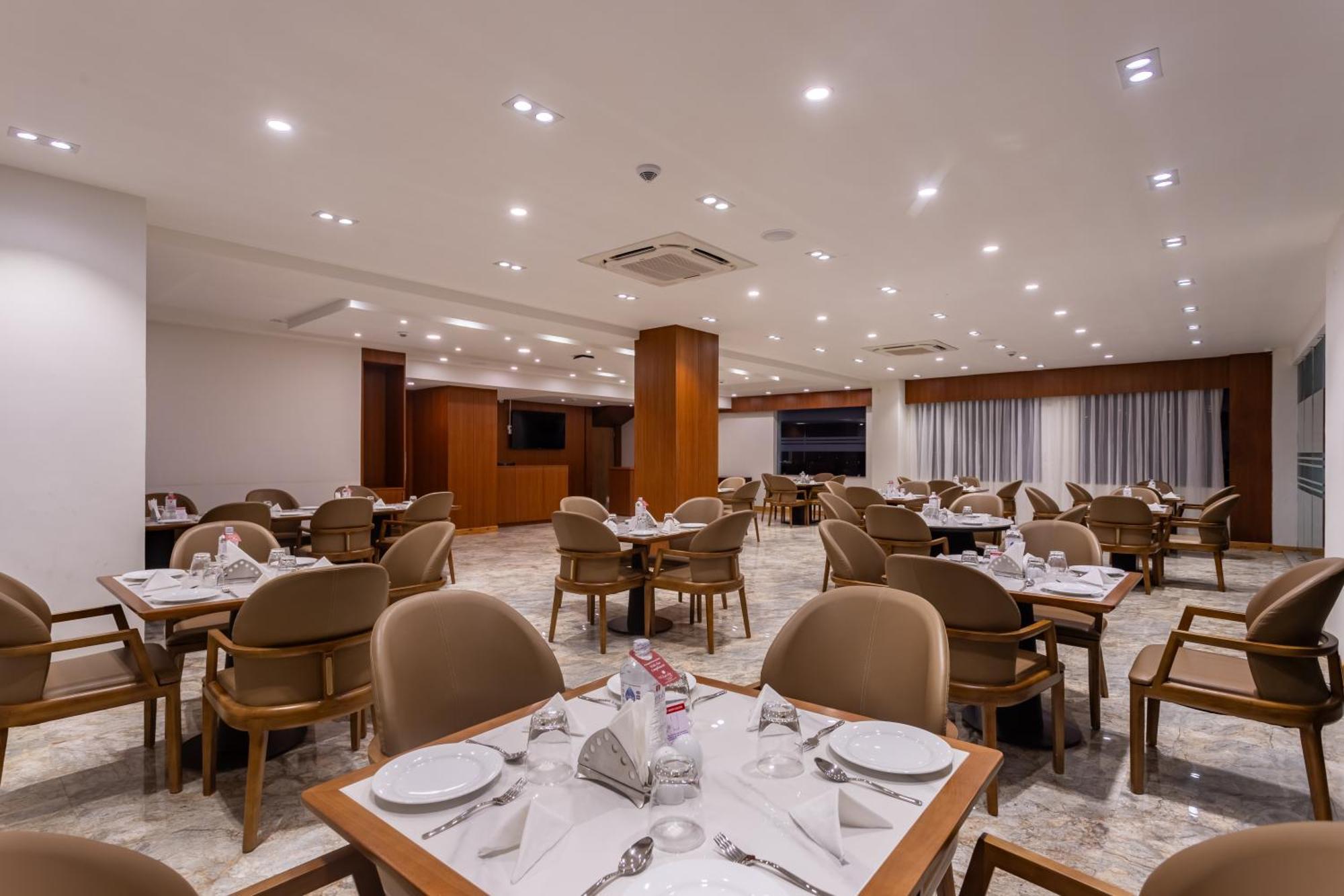 Mandala Norling Lords Prime Kathmandu Hotel ภายนอก รูปภาพ