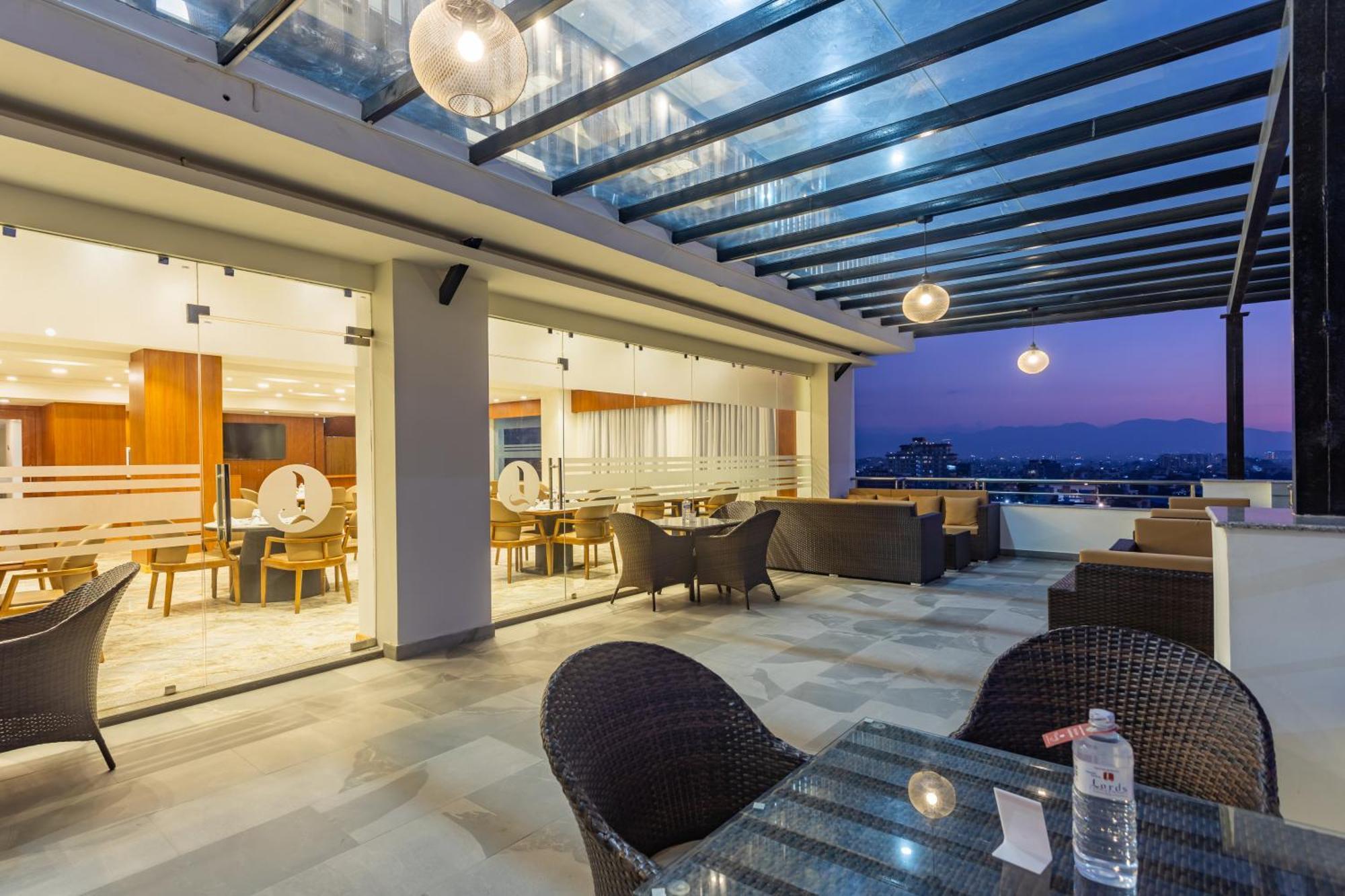 Mandala Norling Lords Prime Kathmandu Hotel ภายนอก รูปภาพ